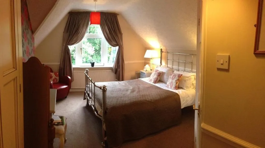 The Hollies Bed and Breakfast Fulford (York)